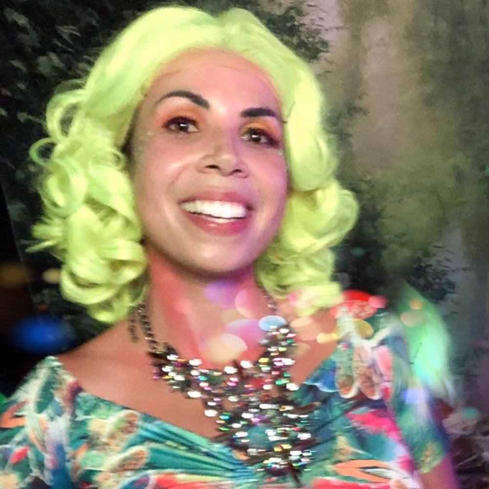 Meet your Posher, Ali